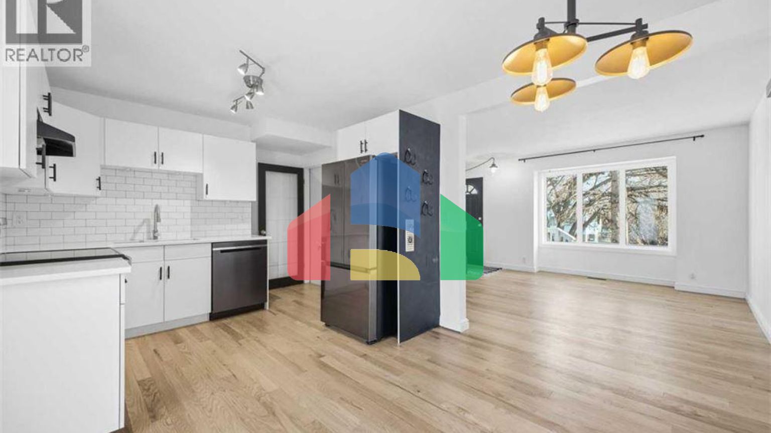 Residential - Townhouse - Calgary, Canada - Canada