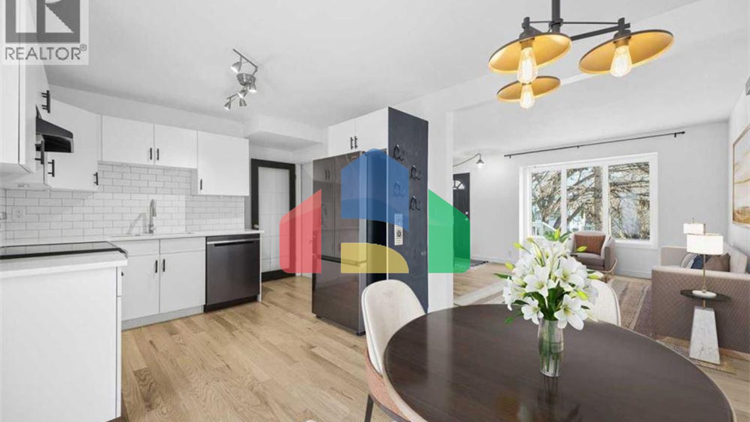 Residential - Townhouse - Calgary, Canada - Canada