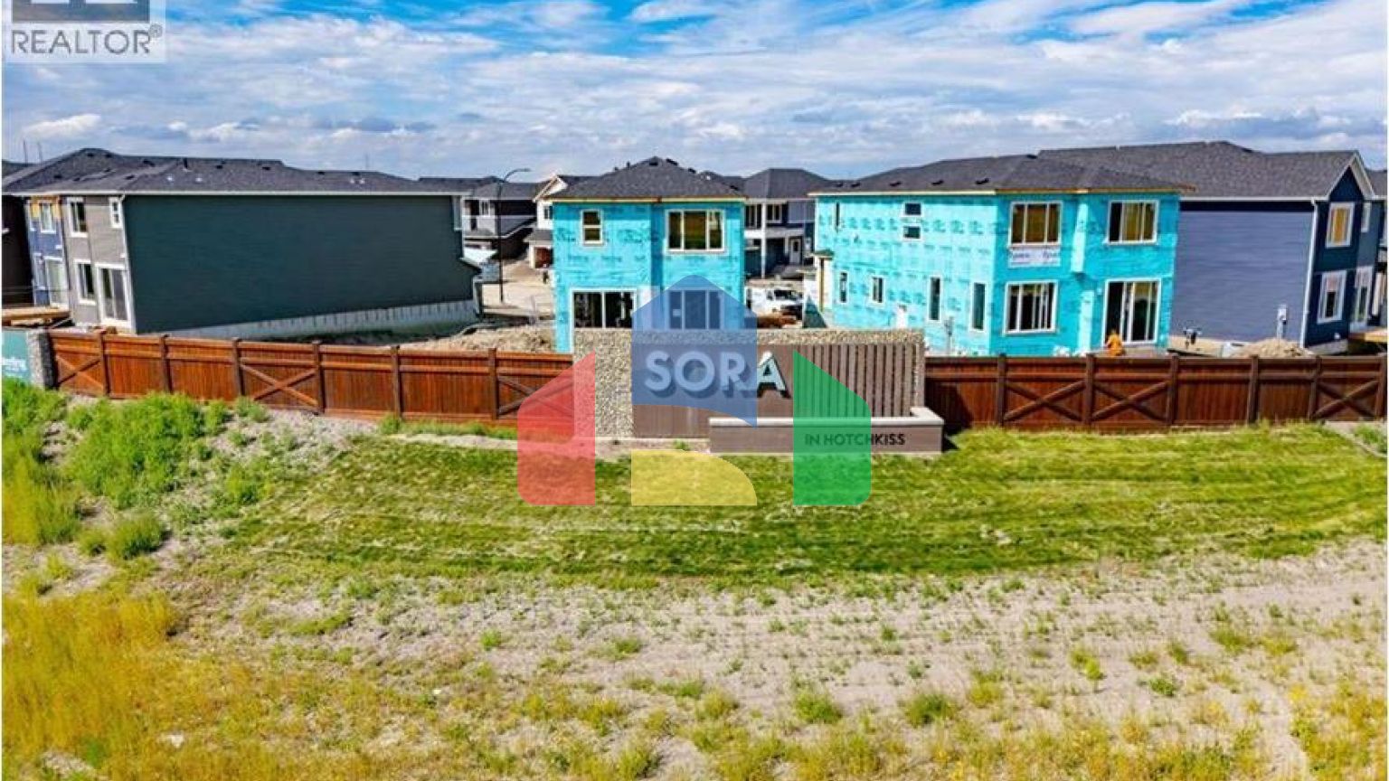 Residential - Single Family Home - Calgary, Canada - Canada