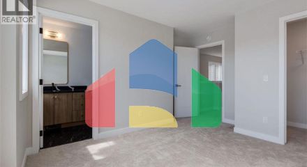 Residential - Single Family Home - Calgary, Canada - Canada