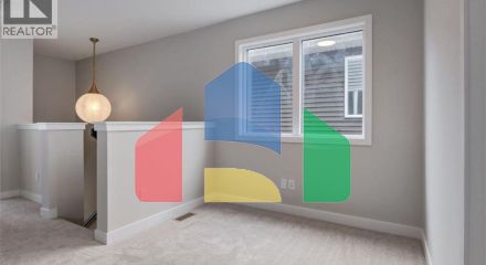 Residential - Single Family Home - Calgary, Canada - Canada