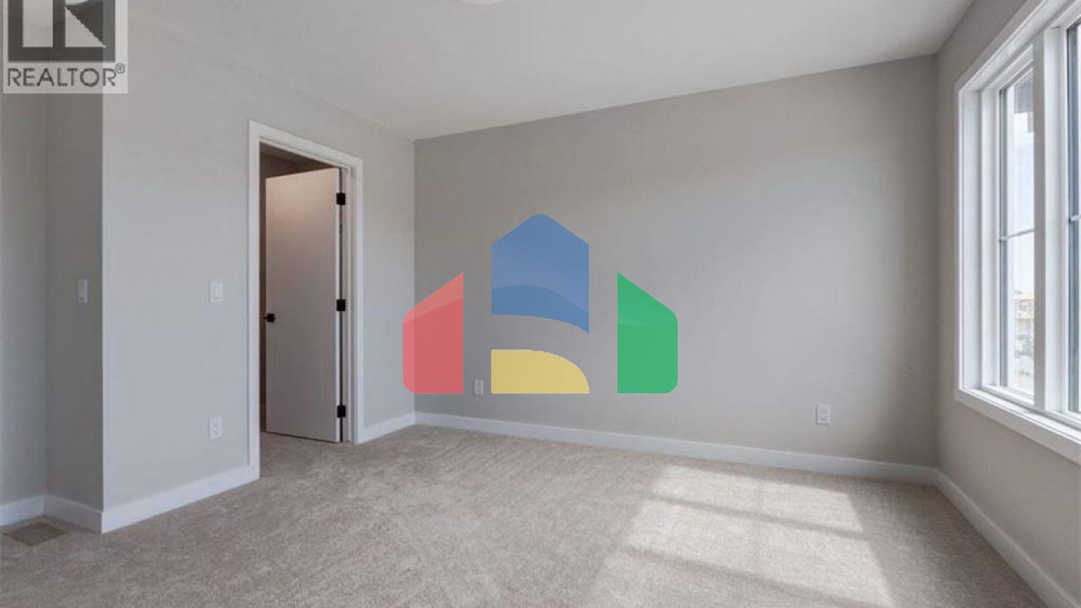 Residential - Single Family Home - Calgary, Canada - Canada