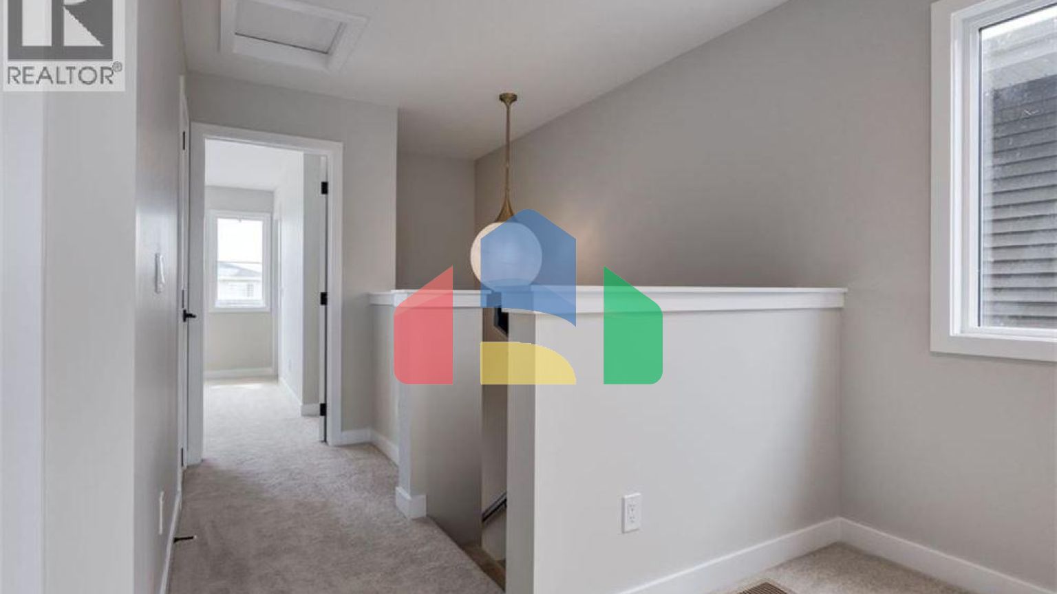 Residential - Single Family Home - Calgary, Canada - Canada