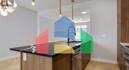 Residential - Single Family Home - Calgary, Canada - Canada