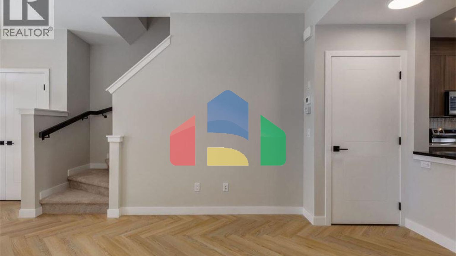 Residential - Single Family Home - Calgary, Canada - Canada