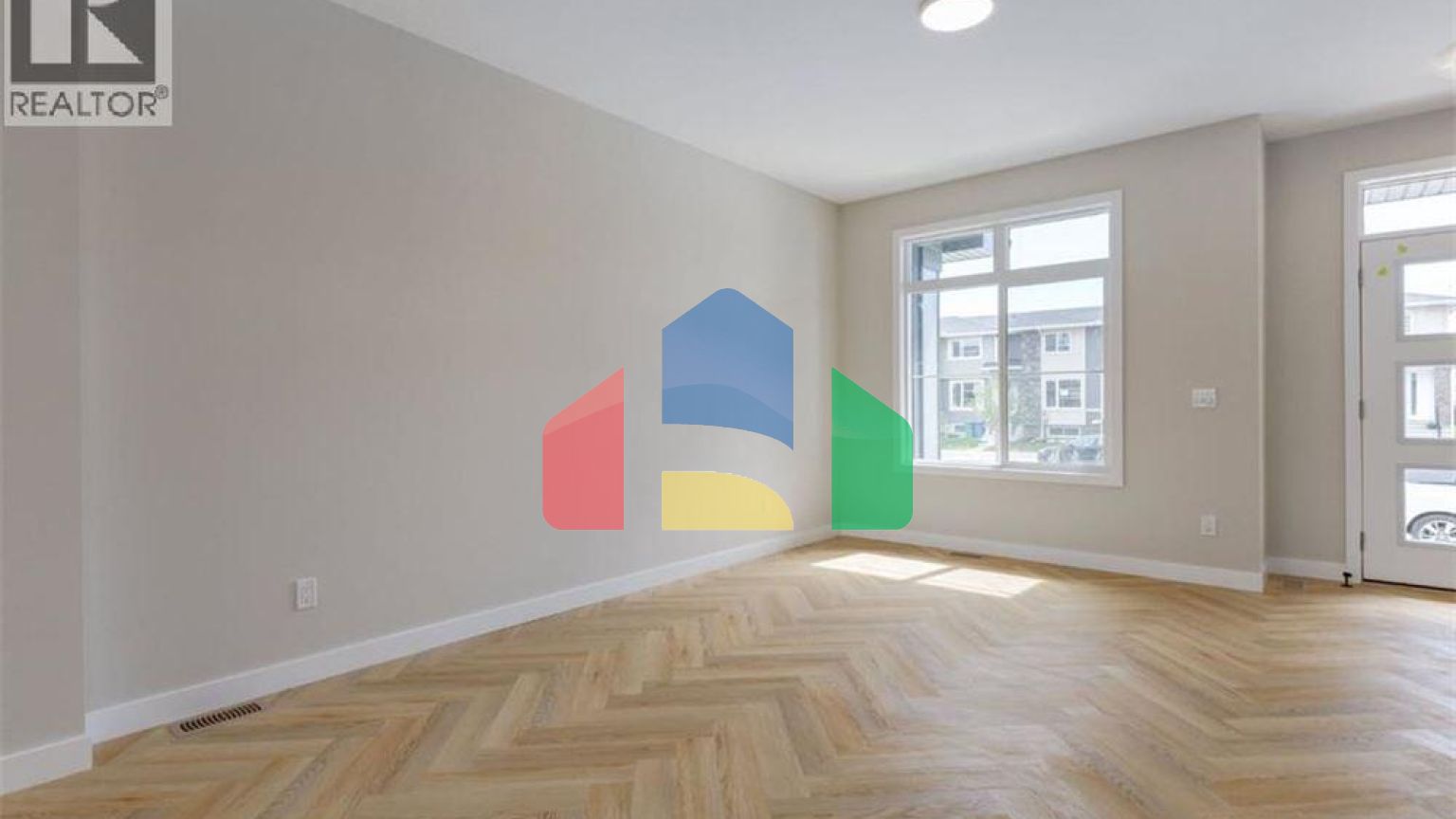 Residential - Single Family Home - Calgary, Canada - Canada