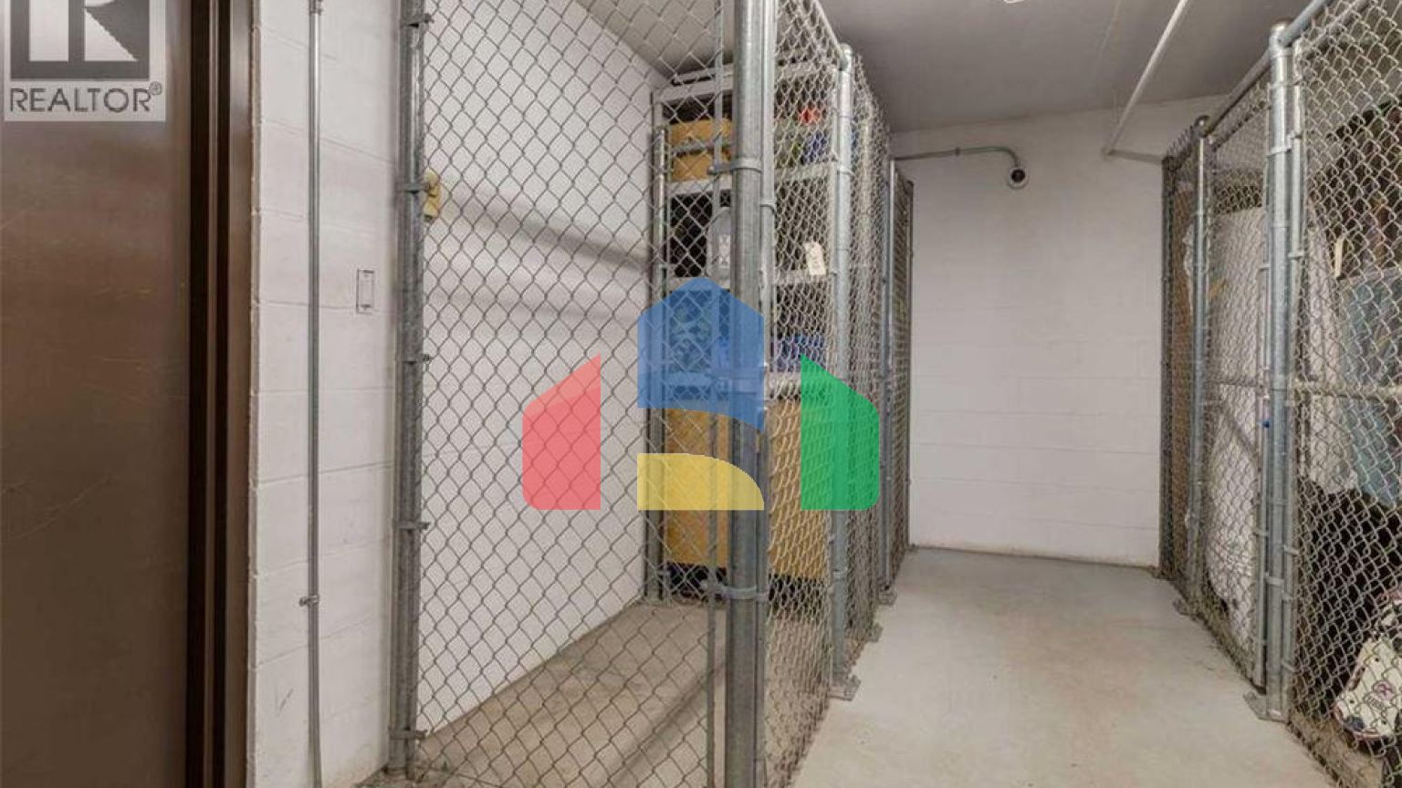 Residential - Single Family Home - Calgary, Canada - Canada