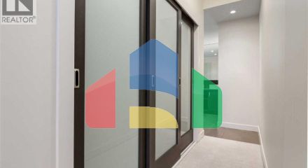 Residential - Single Family Home - Calgary, Canada - Canada