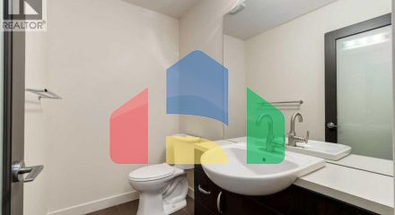 Residential - Single Family Home - Calgary, Canada - Canada