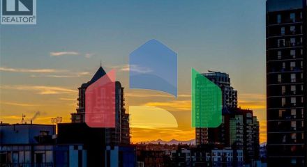 Residential - Single Family Home - Calgary, Canada - Canada