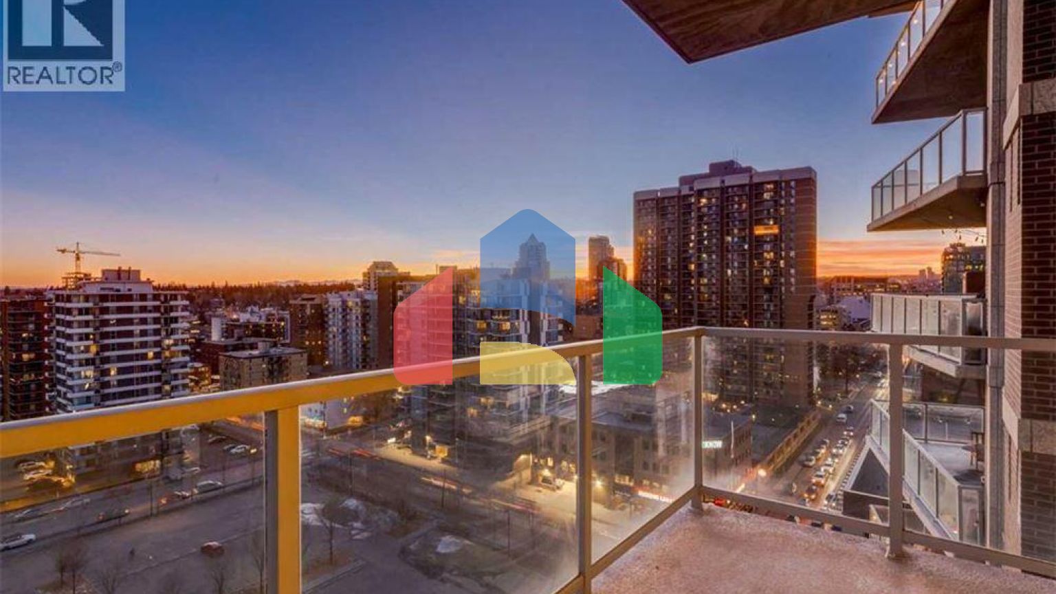 Residential - Single Family Home - Calgary, Canada - Canada