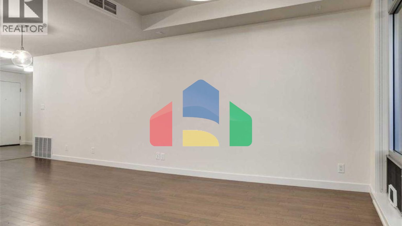 Residential - Single Family Home - Calgary, Canada - Canada