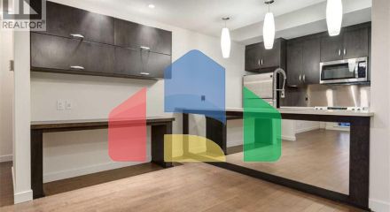 Residential - Single Family Home - Calgary, Canada - Canada