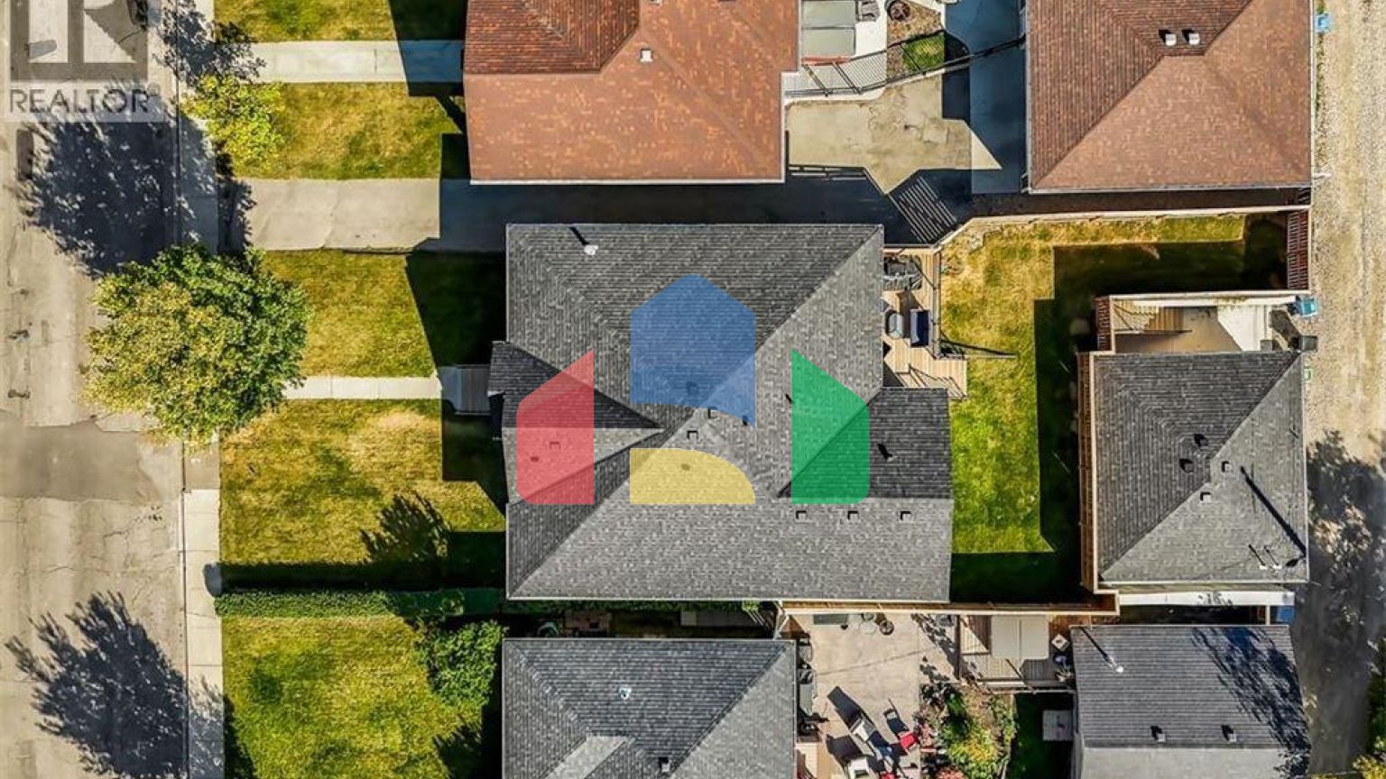 Residential - Single Family Home - Calgary, Canada - Canada