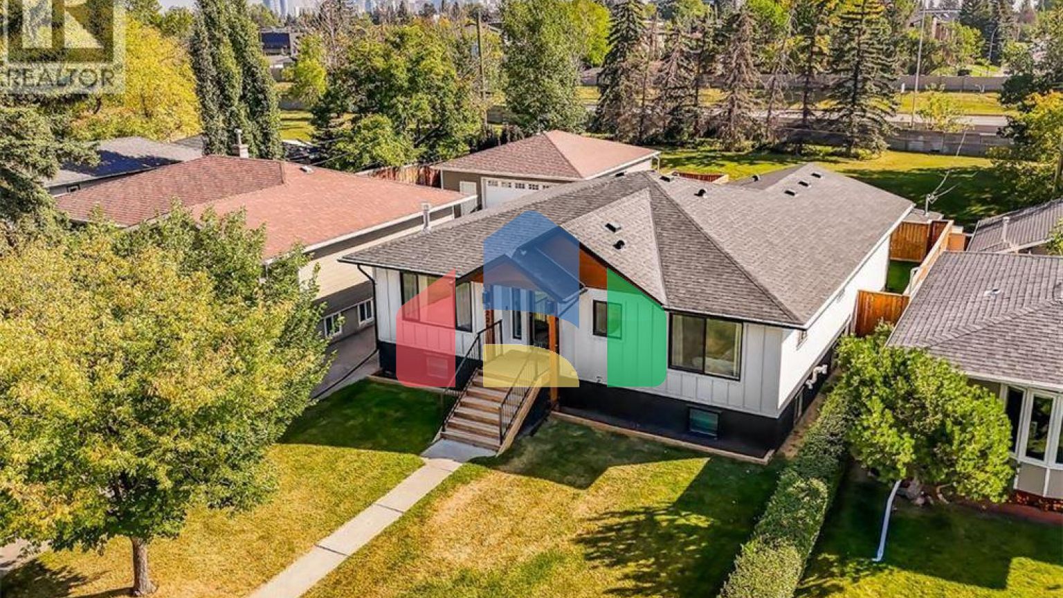 Residential - Single Family Home - Calgary, Canada - Canada