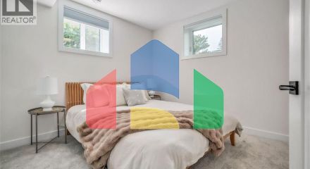 Residential - Single Family Home - Calgary, Canada - Canada