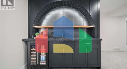 Residential - Single Family Home - Calgary, Canada - Canada