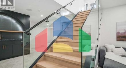 Residential - Single Family Home - Calgary, Canada - Canada