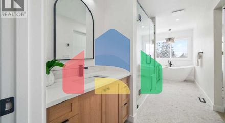 Residential - Single Family Home - Calgary, Canada - Canada