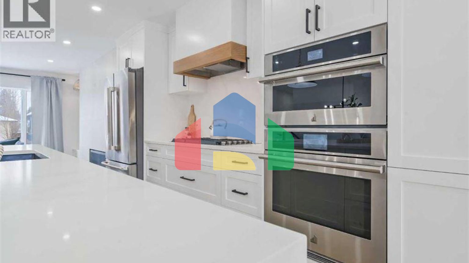 Residential - Single Family Home - Calgary, Canada - Canada