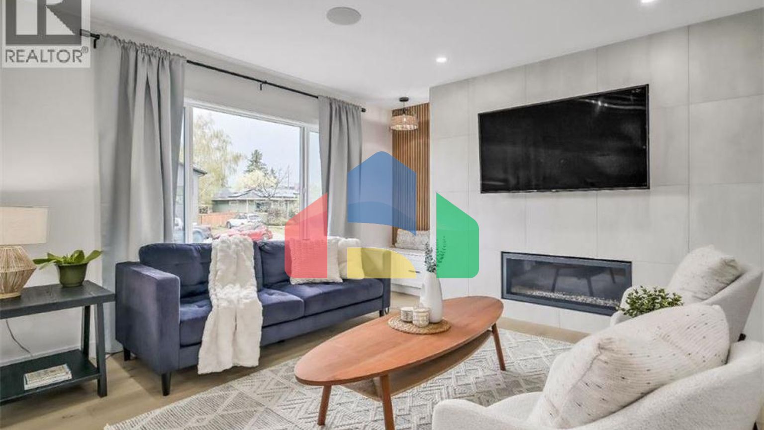 Residential - Single Family Home - Calgary, Canada - Canada