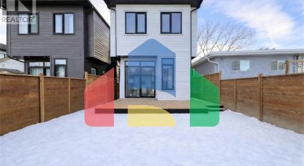 Residential - Single Family Home - Calgary, Canada - Canada