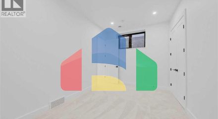 Residential - Single Family Home - Calgary, Canada - Canada