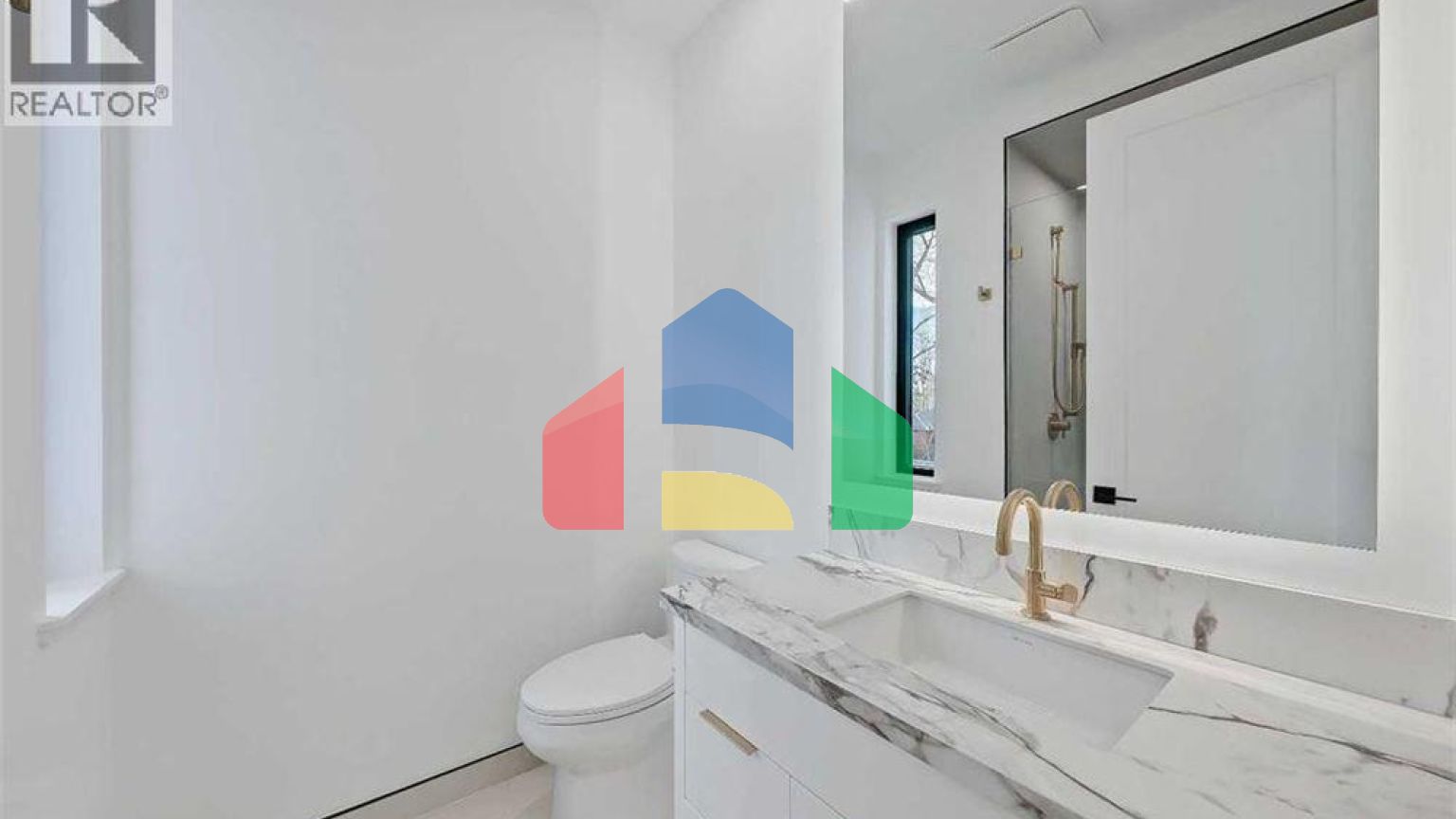 Residential - Single Family Home - Calgary, Canada - Canada