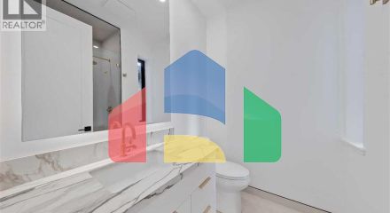 Residential - Single Family Home - Calgary, Canada - Canada