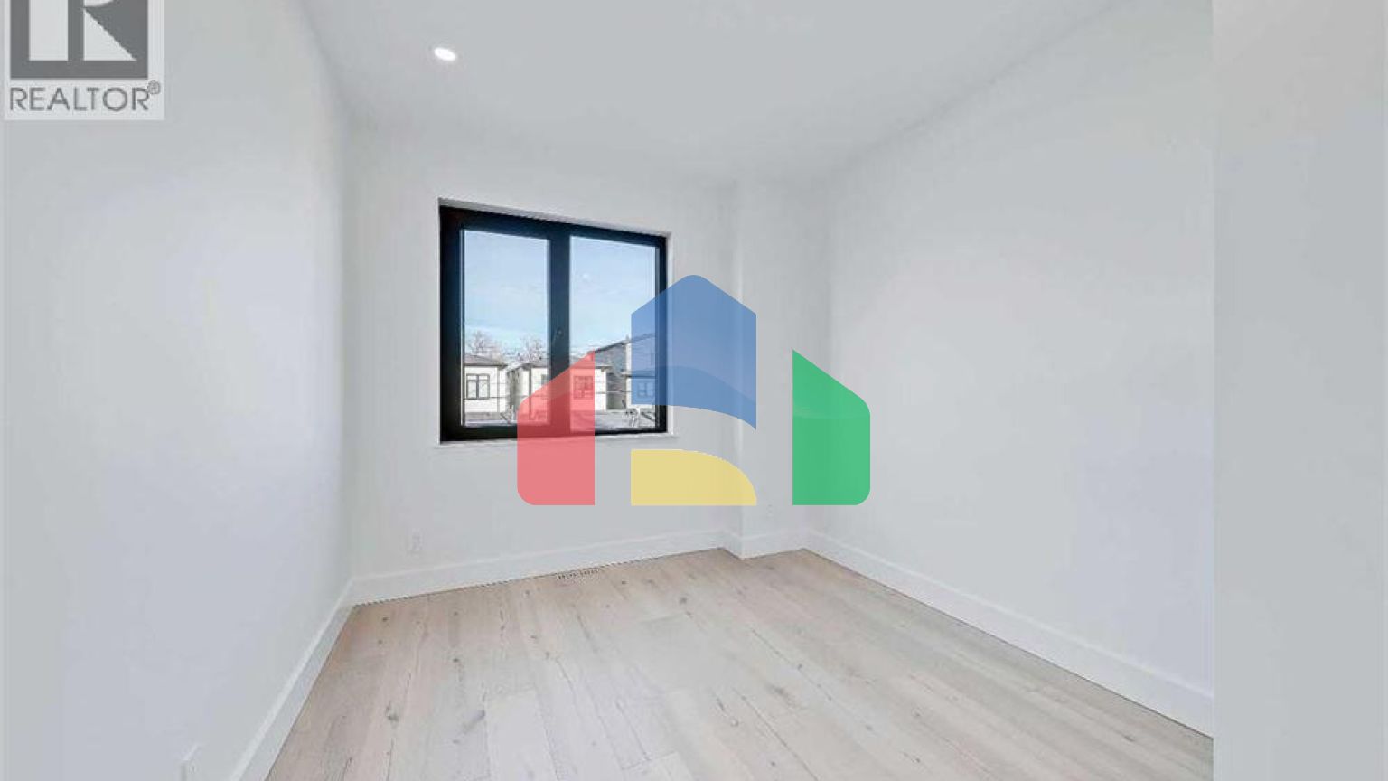 Residential - Single Family Home - Calgary, Canada - Canada