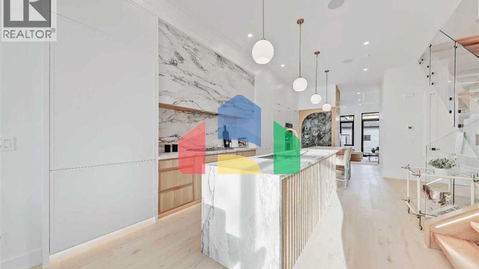 Residential - Single Family Home - Calgary, Canada - Canada