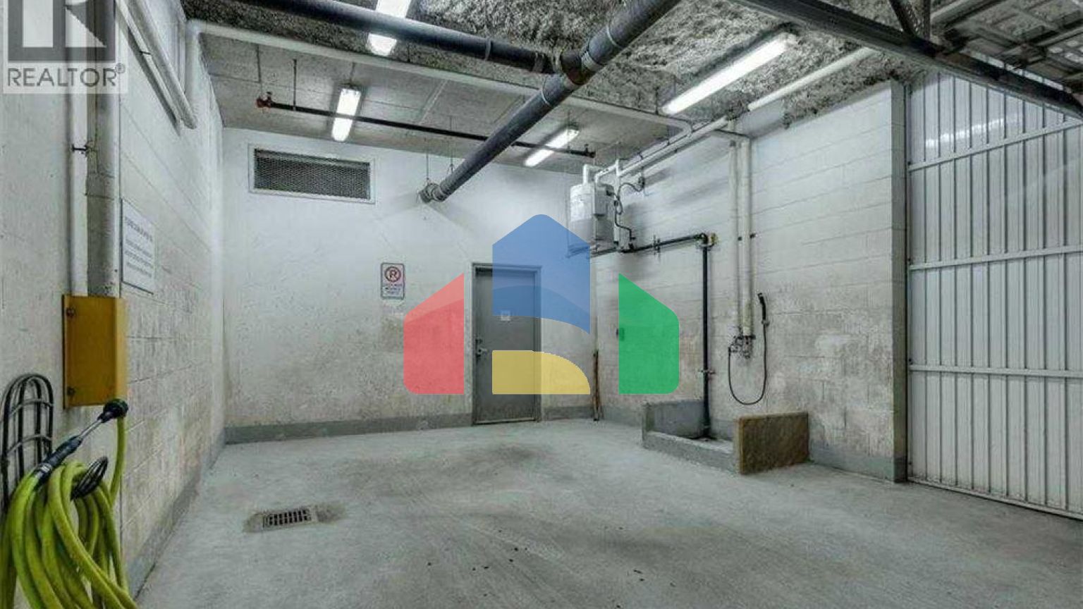 Residential - Condo/Apartment - Calgary, Canada - Canada