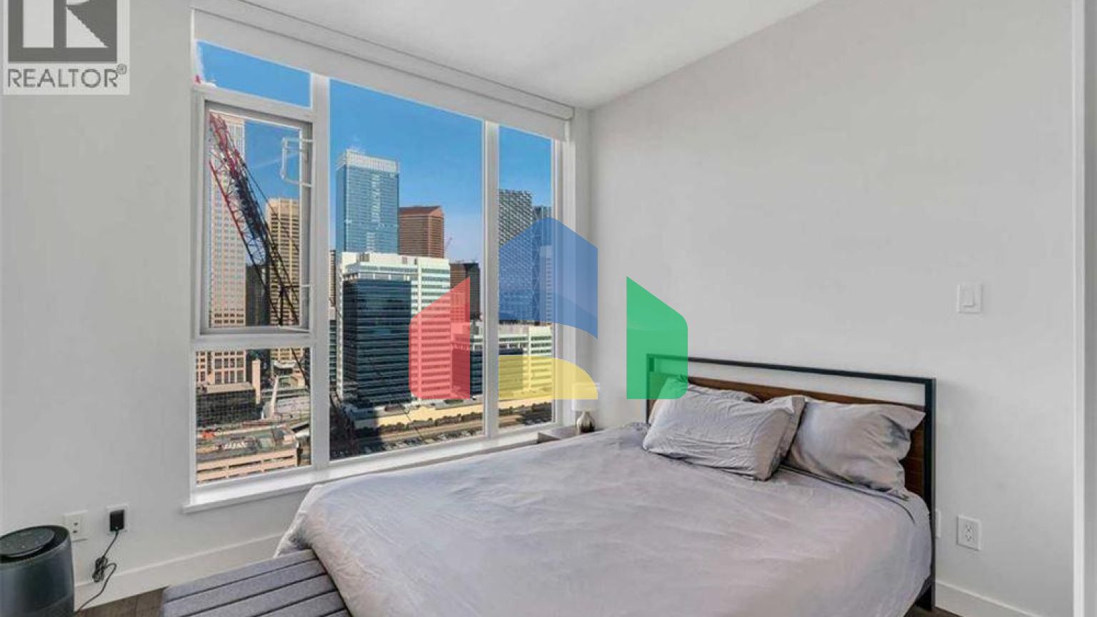 Residential - Condo/Apartment - Calgary, Canada - Canada