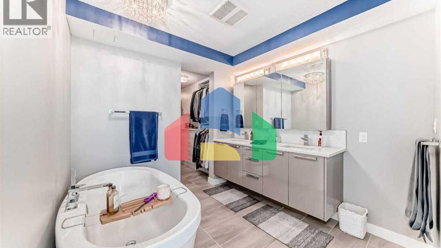 Residential - Townhouse - Calgary, Canada - Canada