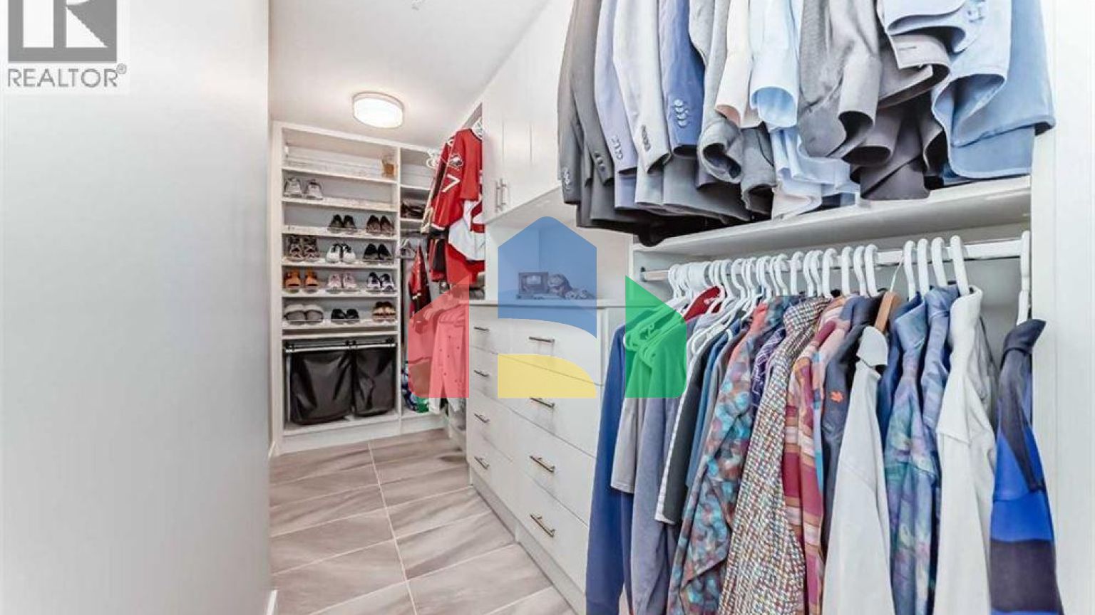 Residential - Townhouse - Calgary, Canada - Canada