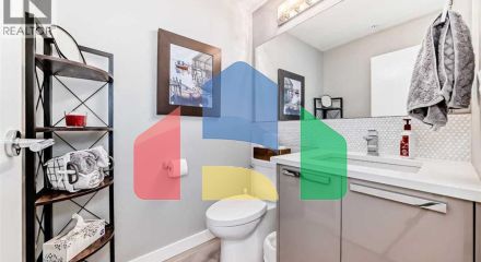 Residential - Townhouse - Calgary, Canada - Canada