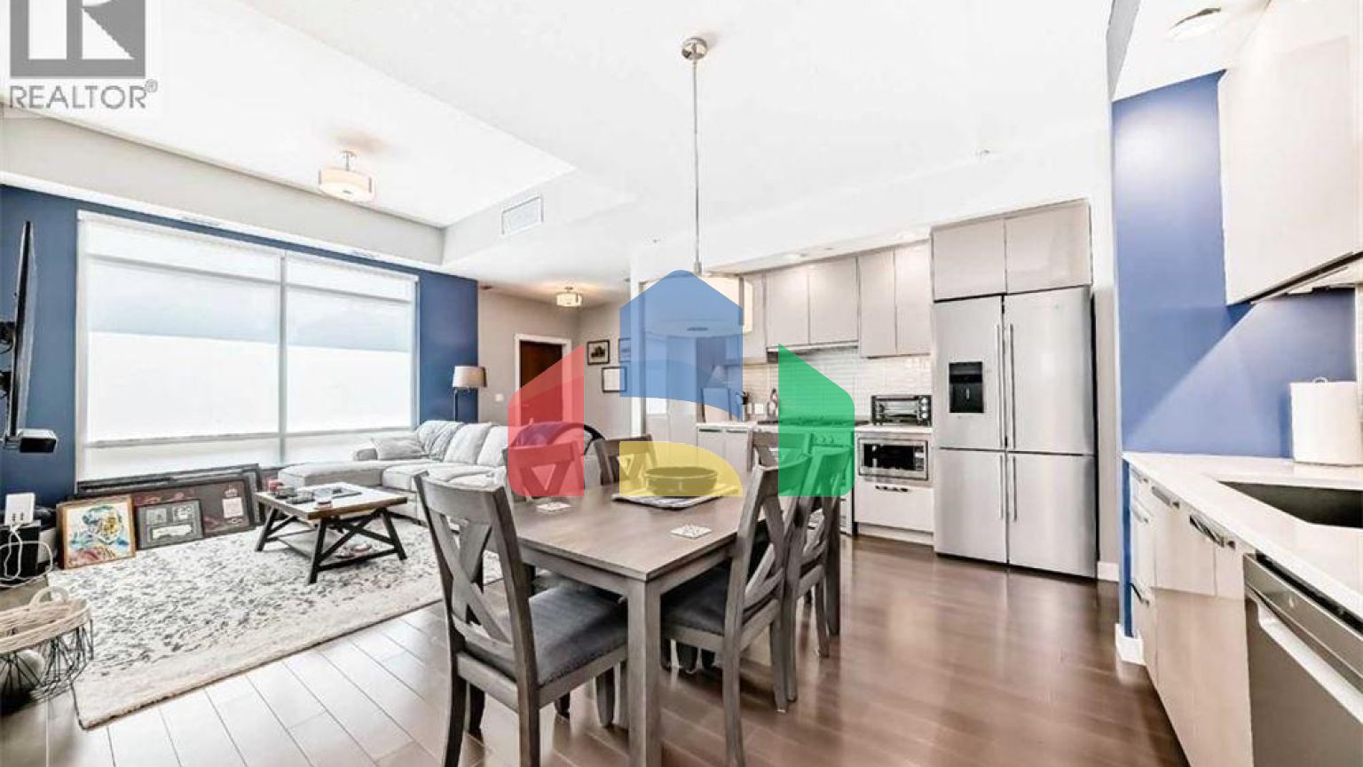 Residential - Townhouse - Calgary, Canada - Canada