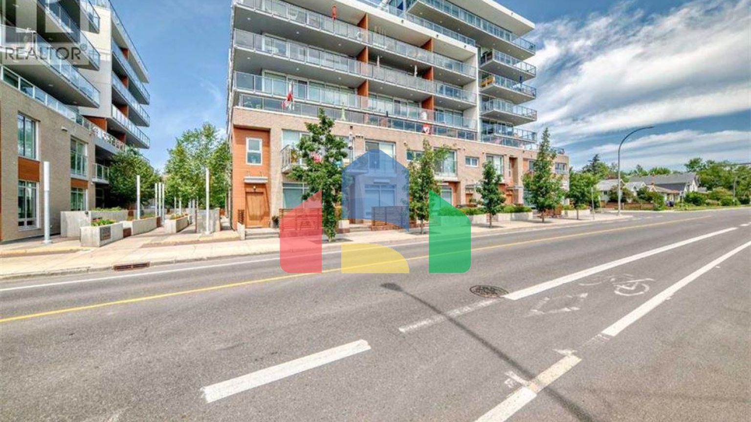 Residential - Townhouse - Calgary, Canada - Canada