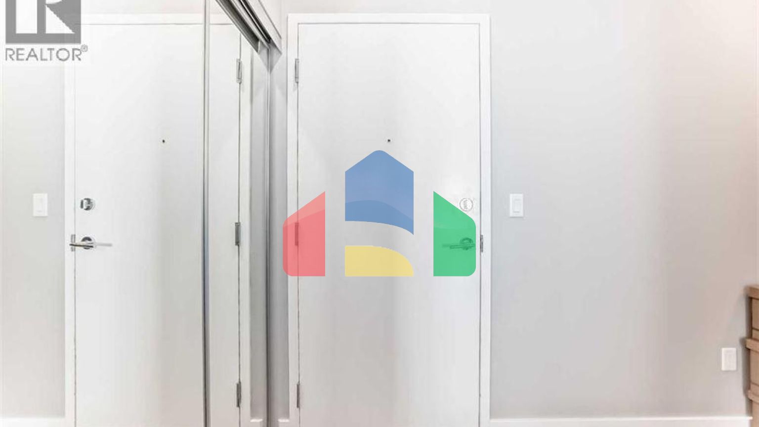 Residential - Townhouse - Calgary, Canada - Canada