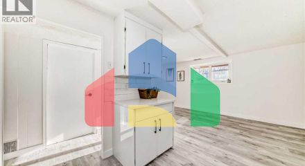 Residential - Single Family Home - Calgary, Canada - Canada