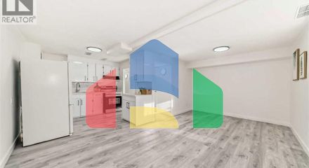 Residential - Single Family Home - Calgary, Canada - Canada