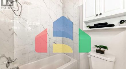 Residential - Single Family Home - Calgary, Canada - Canada