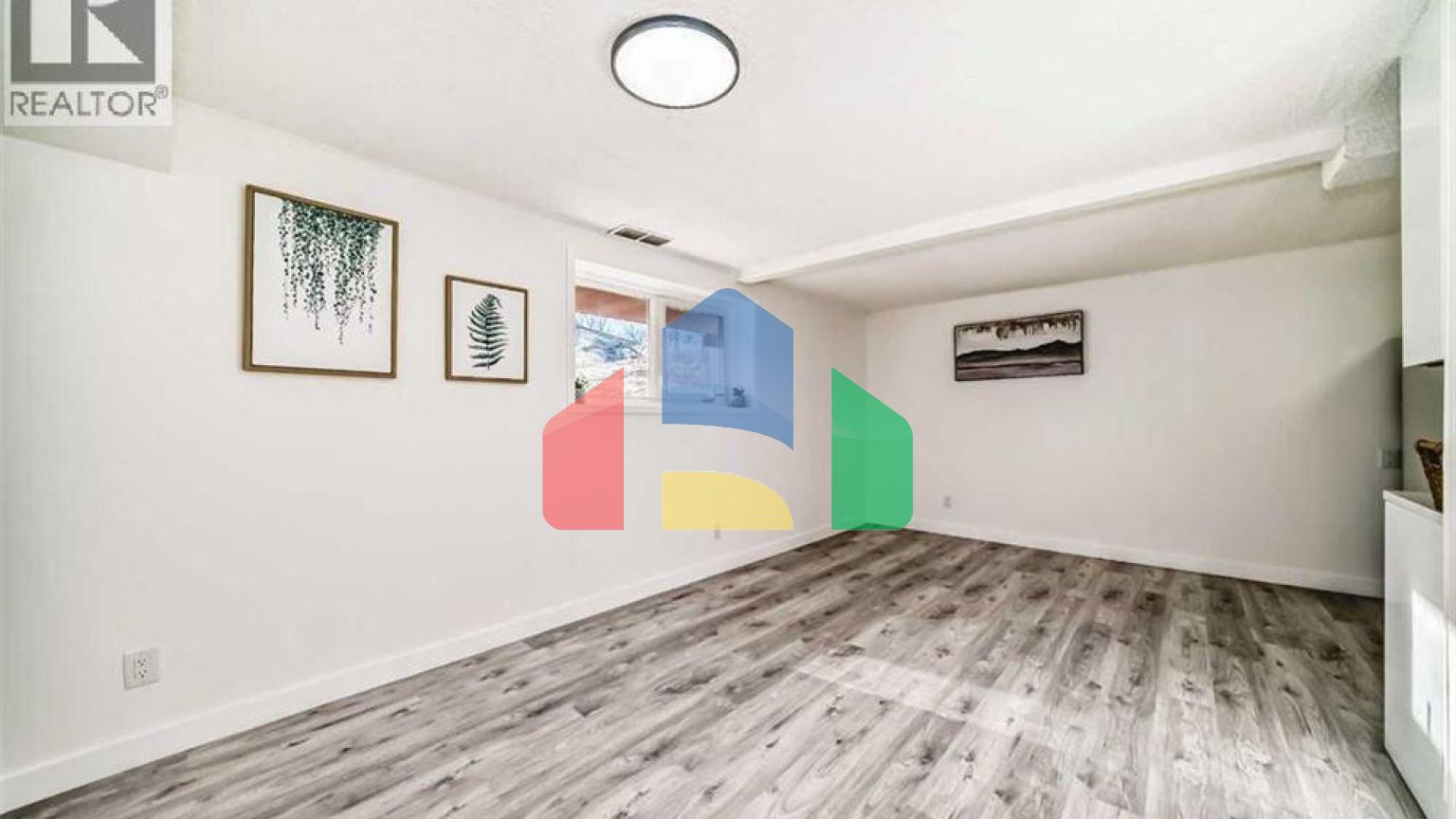 Residential - Single Family Home - Calgary, Canada - Canada