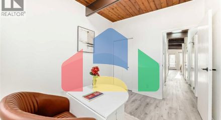 Residential - Single Family Home - Calgary, Canada - Canada