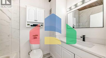 Residential - Single Family Home - Calgary, Canada - Canada