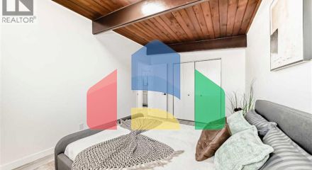 Residential - Single Family Home - Calgary, Canada - Canada