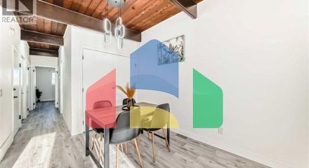 Residential - Single Family Home - Calgary, Canada - Canada