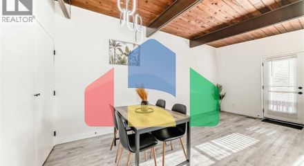 Residential - Single Family Home - Calgary, Canada - Canada