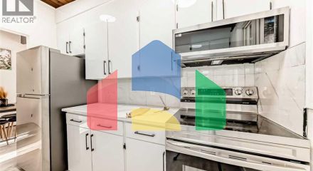 Residential - Single Family Home - Calgary, Canada - Canada