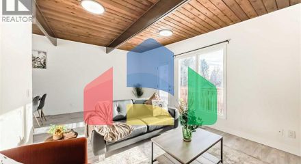 Residential - Single Family Home - Calgary, Canada - Canada